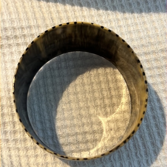 bracelet!  Cuff - natural hues of black - beige- browns hints of yellow- - Picture 5 of 7